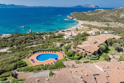 Image de Villa à Olbia avec 5 chambres à coucher, 10 couchages