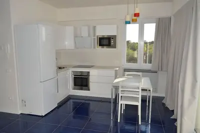 Image de Lavender studio apartment, nestled in the sand dunes, 20m from the beach.