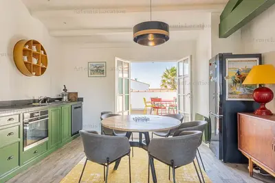 Image de Appartement moderne avec grande terrasse Ă Ars-en-RĂ©