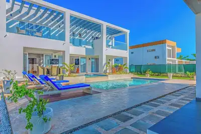 Image de Luxury 3br Villa w/ Pool & Views