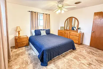 Image de 3-bedroom house in delightful Deming with WiFi, Ac. Start your vacation now