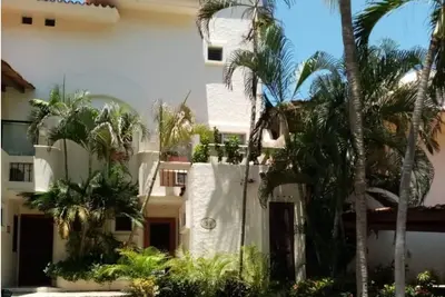 Image de Charming, beautiful villa in front of the Marina Ixtapa. Walk 10 mins to beach