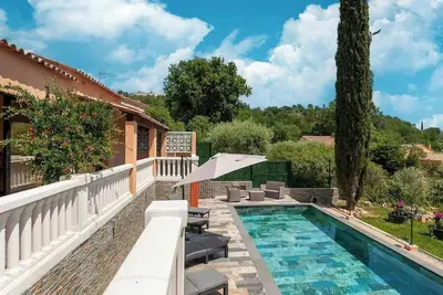 Image de Jenuska villa with private pool