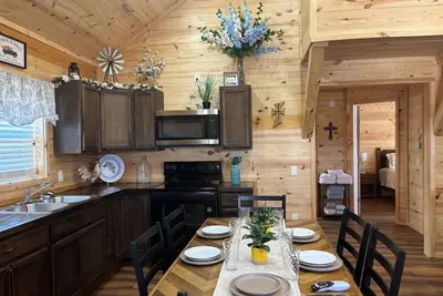 Image de The Blue Iris Cabin on Lake Granbury