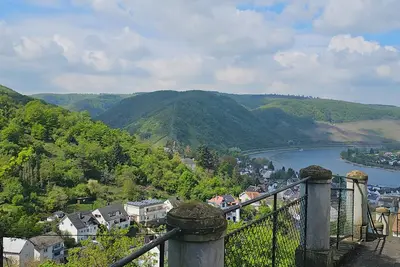Image de Little Rhine View Château (Harry): with terrance, river view, mountain view.