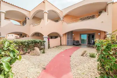 Image de Cozy two-room apartment (sleeps 4) with garden, sea view- Borgo Punta Tegge