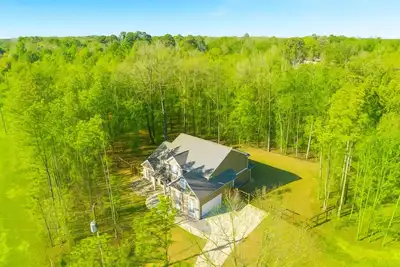 Image de Serene Stay | 4br, Pets, Board Games, Near Golf!