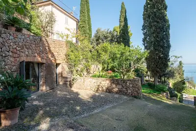 Image de Magnifique maison de vacances privée avec Wifi, climatisation, patio, animaux admis et parking