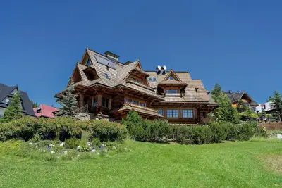 Image de Traditional Wooden Villa with Breathtaking Views of the Tatra Mountains