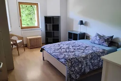 Image de Vacation or mechanic's apartment, close to the city and in a quiet location