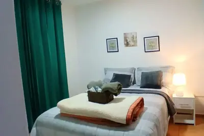 Image de Private apartment with 2 bedrooms 2 bathrooms in condominium.