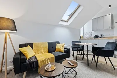 Image de Modern Apartment King Room |Free Parking| Suite 9