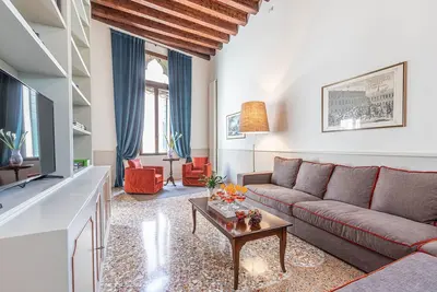 Image de Palazzetto Moonstone