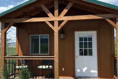 Image de Charming cabin in serene Whitehall with WiFi, Ac. bathroom, kitchen, Bbq, views
