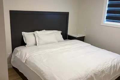 Image de New Basement near Yyc Airport
