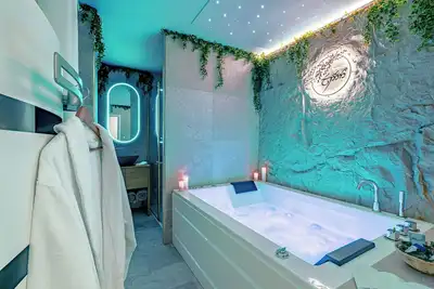 Image de Ellendor spa privatif et parenthèse romantique en Terre du Milieu.