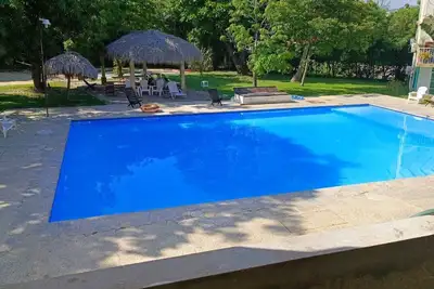Image de Swimming pool and walkable to downtown and Chahue beach