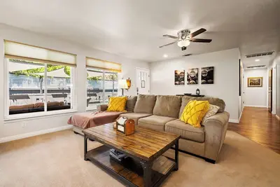 Image de Forest Vine Cottage | Wine Country Escape with Hot Tub and Fire Pit