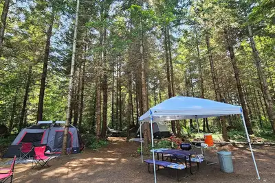Image de Welcoming 2-Tent Site, 5 people, hussle-free camping.