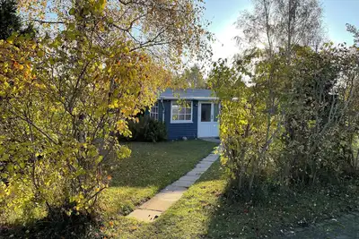 Image de Holiday home in second row from the water