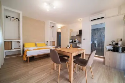 Image de Cutrofiano - B&B Pietra Bianca - Salento - Room 2/Monolocale Quadruple