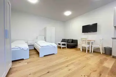 Image de (Am1082) Timely furnished apartment for fitters