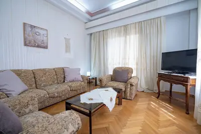 Image de Retro 2-Bdrm House Near Metro in Heraklion by ΜΡS