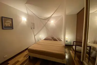 Image de Etage indépendant avec piscine dans Villa vue mer