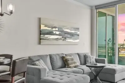 Image de Ocean Club #408 Enjoy panoramic views of the Gulf!