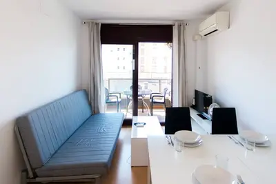 Image de Appartement de vacances pour 6 personnes env. 45 qmà Roses, Costa Brava (Golfe de Roses)