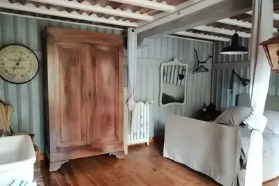 Image de Chambre d'hôtes 'L'orée De Lansot - Chambre Romance' avec terrasse partagée, jardin partagé et Wi-Fi
