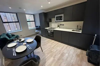 Image de Your Home Away from Home – Leeds City Centre