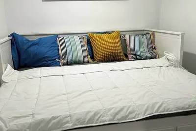 Image de Cozy Private Den in Ajax