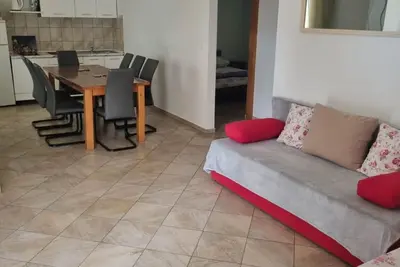 Image de Apartments Marija Sukošan - Two Bedroom Apartment (1)
