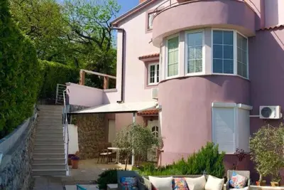 Image de Apartments Melanie - Oprić Hills Three bedroom apartment with balcony and sea view (A)