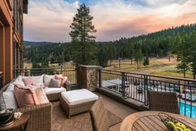 Image de 3 Bedroom Condo, Sleeps 10, at Ritz Carlton Lake Tahoe!