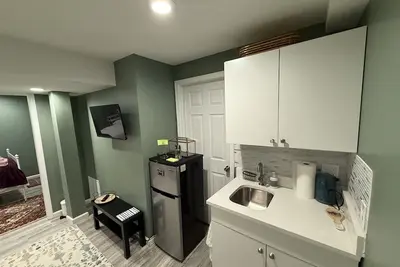 Image de Garden Hallow, Basement get away