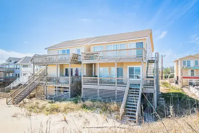Image de What-A-View K0089. Oceanfront Duplex, Hot Tub, Ocean Views!