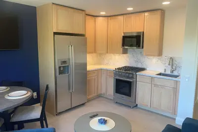 Image de Valle verde get-away in upscale neiborhood!