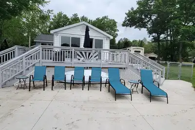 Image de Newly Renovated, Lakefront, Dog Friendly Cottage, Sand Lake, Harrison