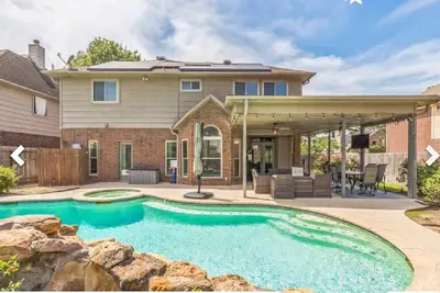Image de 4-bedroom Midterm house in superb Cypress with fitness room, WiFi, Ac