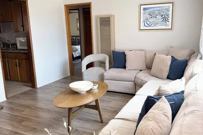 Image de Costal 3br Home + Sunroom +\nFoosBall + Bicycles