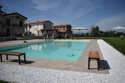 Image de Maison sur la colline 2