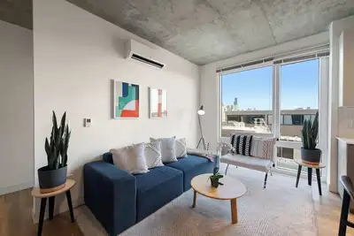 Image de Bright 3br Stylish Apartment Near North Ave Shops