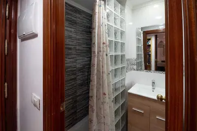 Image de Apartment in La Nogalera in the epicenter of Torremolinos. In the center.