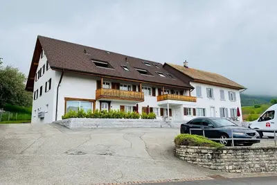 Image de ZIMMERzuVERMIETEN. ch Günsberg