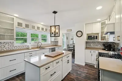Image de Perfect location for exploring Seneca Lake!
