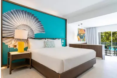 Image de Caribbean Beachfront Escape – Relax in Tropical Gardens, Steps to White Sand
