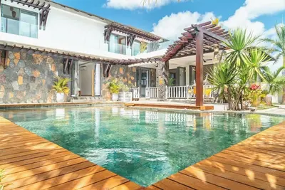 Image de Elegante Villa Emraude, magnifique piscine
