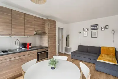 Image de Bel appartement Ă 10 minutes Ă pied de la Tour Eiffel